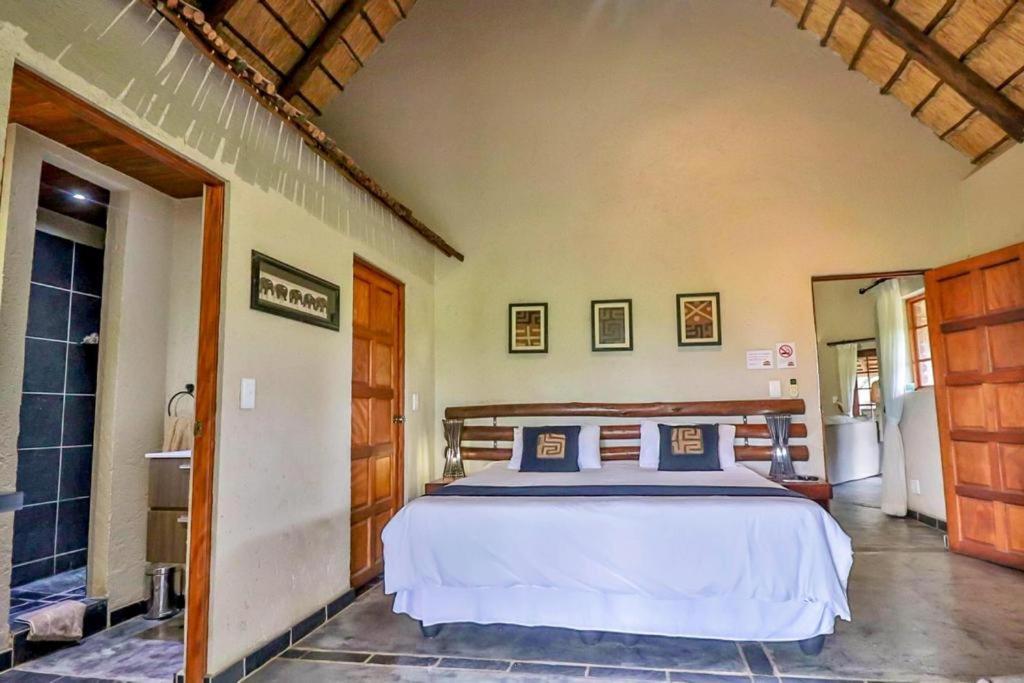 Luxury Kruger Escape Villa Marloth Park Exterior photo