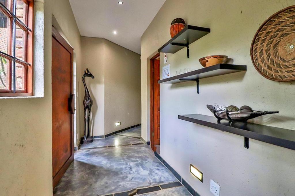 Luxury Kruger Escape Villa Marloth Park Exterior photo